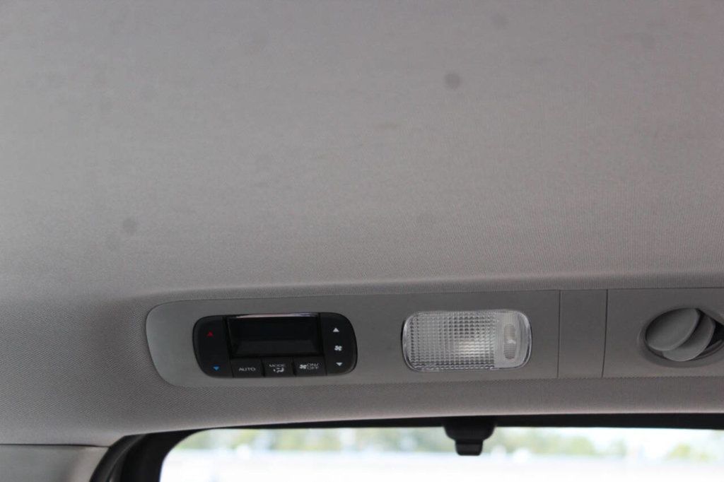 2016 Honda Odyssey EX L 4dr Mini Van - 22916435 - 16