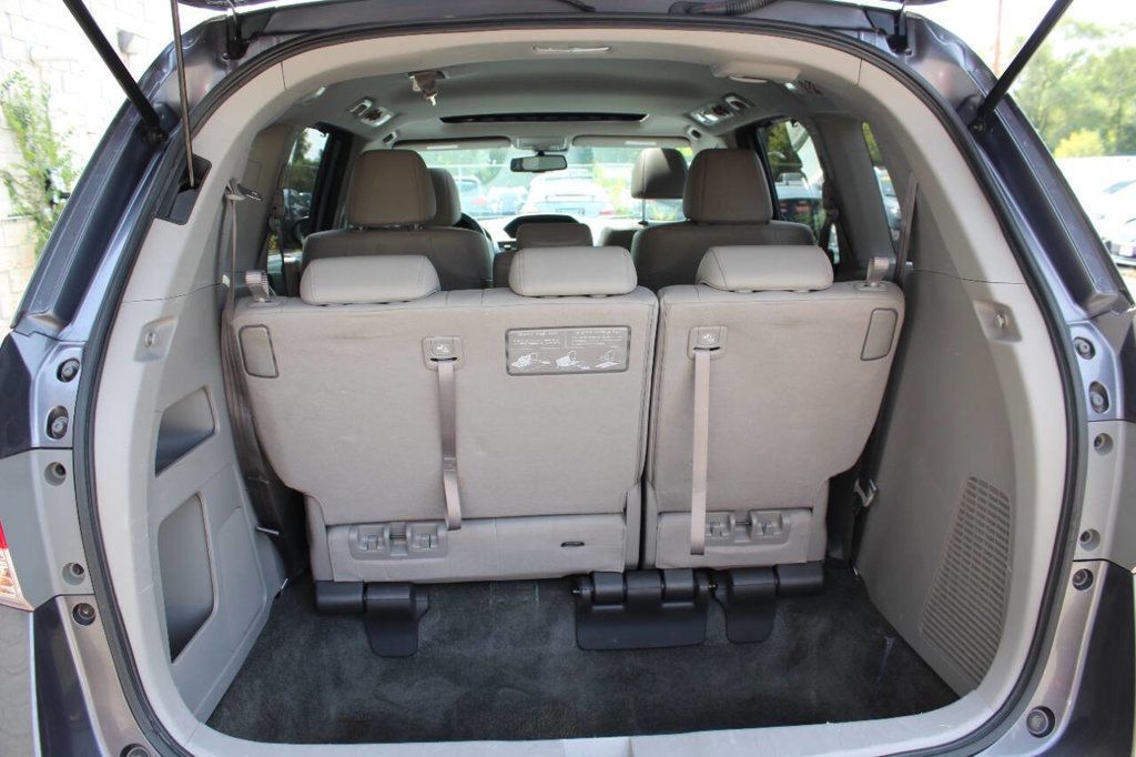 2016 Honda Odyssey EX L 4dr Mini Van - 22916435 - 17