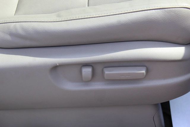 2016 Honda Odyssey EX L 4dr Mini Van - 22916435 - 23