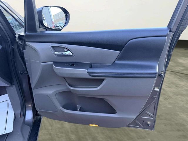 2016 Honda Odyssey EX L 4dr Mini Van - 23010693 - 31