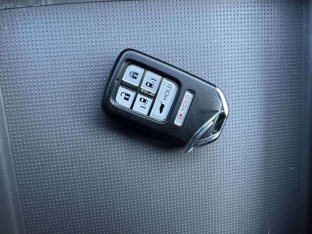 2016 Honda Odyssey EX L 4dr Mini Van - 23050436 - 38