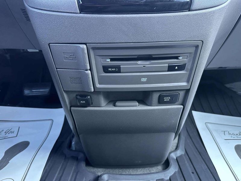 2016 Honda Odyssey EX L 4dr Mini Van - 23050436 - 39