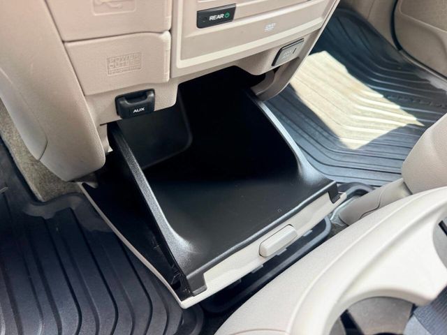 2016 Honda Odyssey EX L 4dr Mini Van - 23057196 - 43