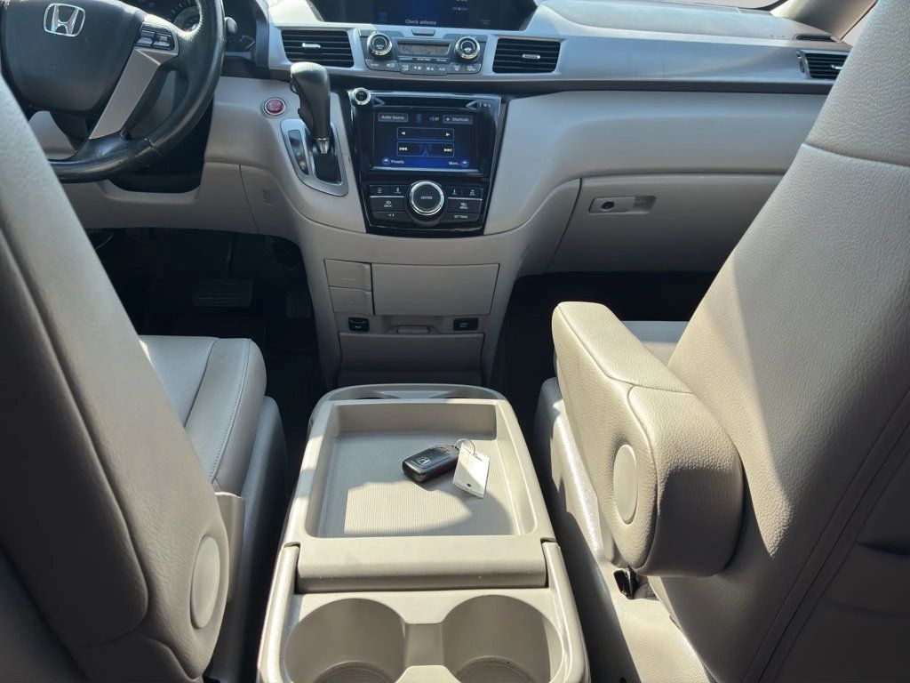 2016 Honda Odyssey EX-L Minivan 4D - 23056452 - 13