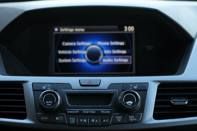 2016 Honda Odyssey ONE OWNER EXL W/ MOONROOF, LEATHER - 22989333 - 15