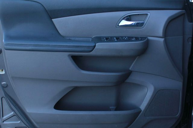 2016 Honda Odyssey ONE OWNER EXL W/ MOONROOF, LEATHER - 22989333 - 20