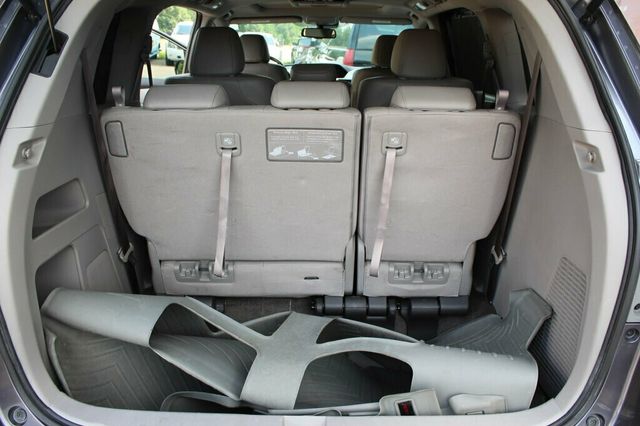 2016 Honda Odyssey ONE OWNER TOURING DVD, NAVIGATION, MOONROOF - 23042579 - 32