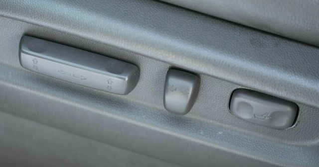 2016 Honda Odyssey ONE OWNER TOURING W/ NAVIGATION, LEATHER MOONROOF - 22976092 - 27