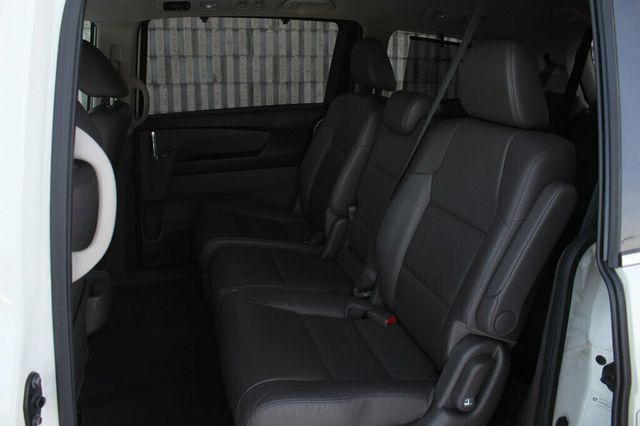 2016 Honda Odyssey ONE OWNER TOURING W/ NAVIGATION, LEATHER MOONROOF - 22976092 - 28