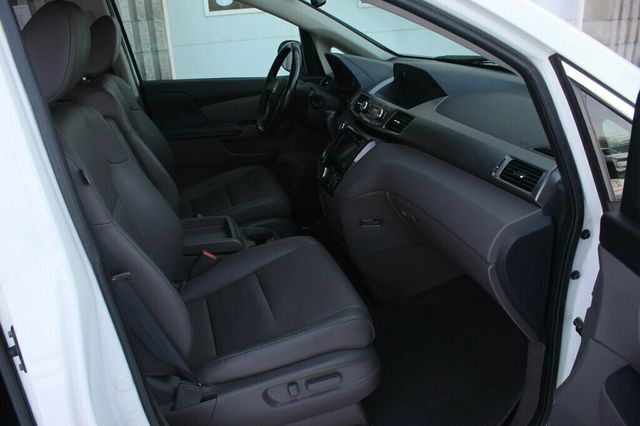 2016 Honda Odyssey ONE OWNER TOURING W/ NAVIGATION, LEATHER MOONROOF - 22976092 - 7