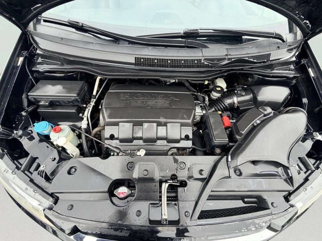 2016 Honda Odyssey Touring 4dr Mini Van - 23046919 - 11