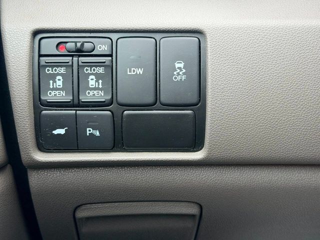 2016 Honda Odyssey Touring 4dr Mini Van - 23046919 - 34