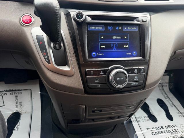 2016 Honda Odyssey Touring 4dr Mini Van - 23046919 - 41