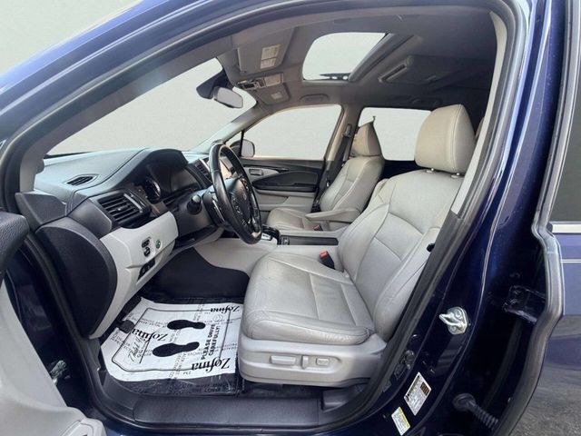 2016 Honda Pilot AWD 4dr Elite w/RES & Navi - 23054067 - 18
