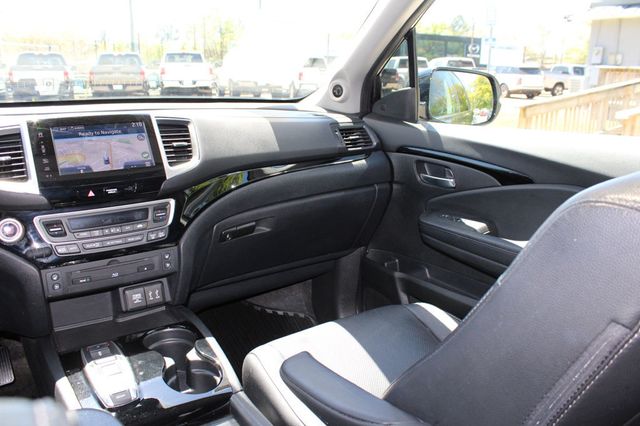 2016 Honda Pilot AWD 4dr Elite w/RES & Navi - 23010990 - 14