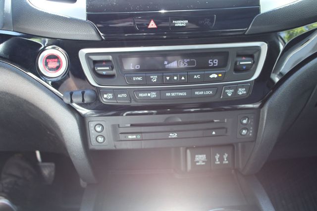 2016 Honda Pilot AWD 4dr Elite w/RES & Navi - 23010990 - 20