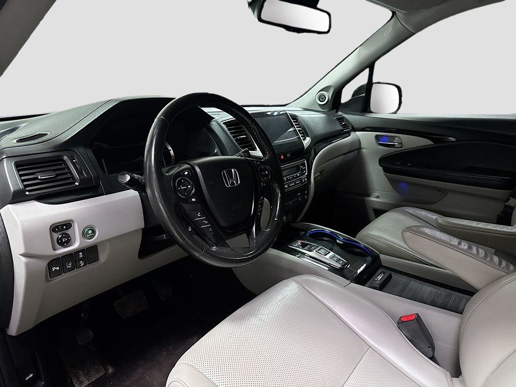2016 Honda Pilot AWD 4dr Elite w/RES & Navi - 22975728 - 10