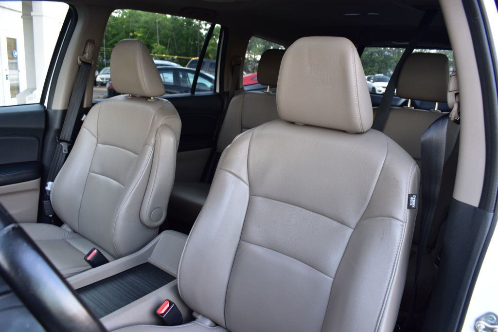 2016 Honda Pilot EX-L photo 14