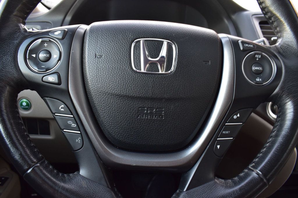 2016 Honda Pilot EX-L photo 25