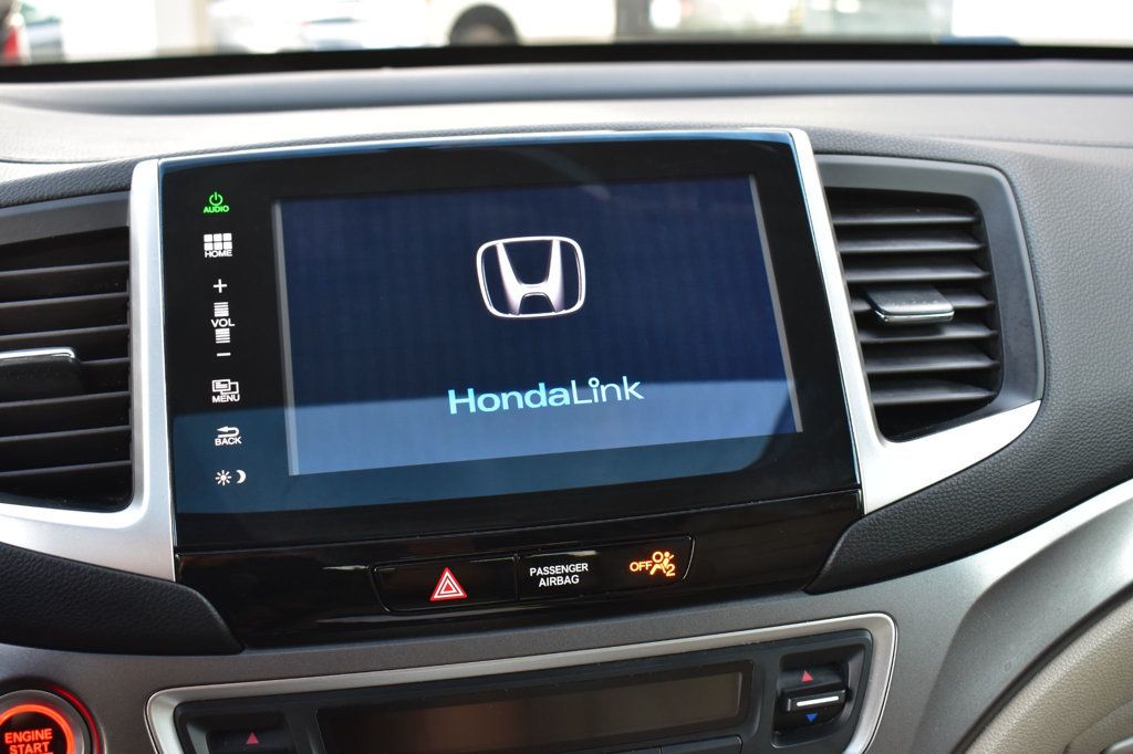 2016 Honda Pilot EX-L photo 26