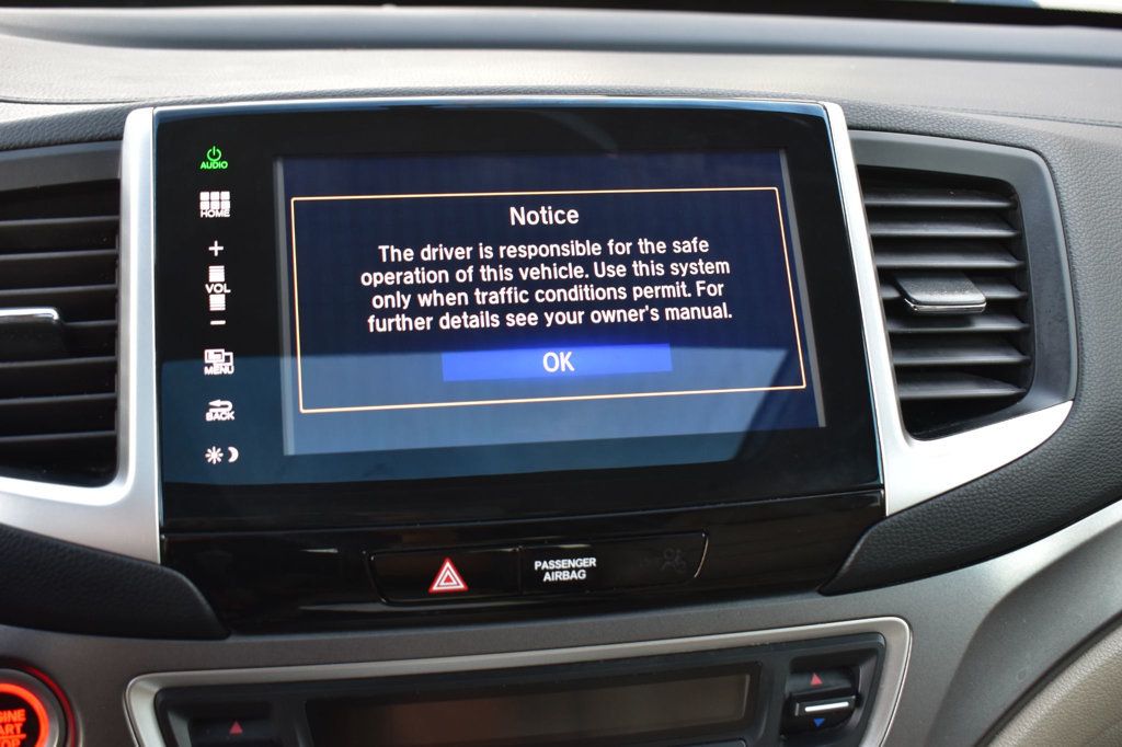 2016 Honda Pilot EX-L photo 28