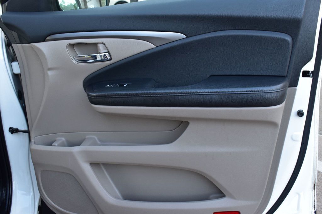 2016 Honda Pilot EX-L photo 42