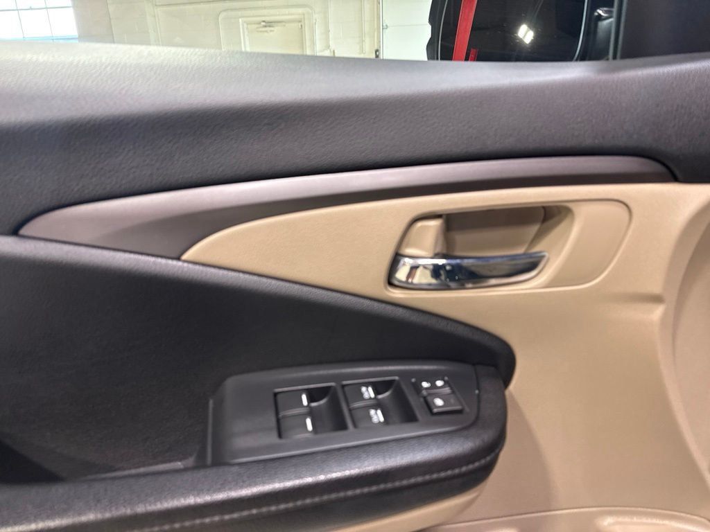 2016 Honda Pilot AWD 4dr EX-L - 23045733 - 18