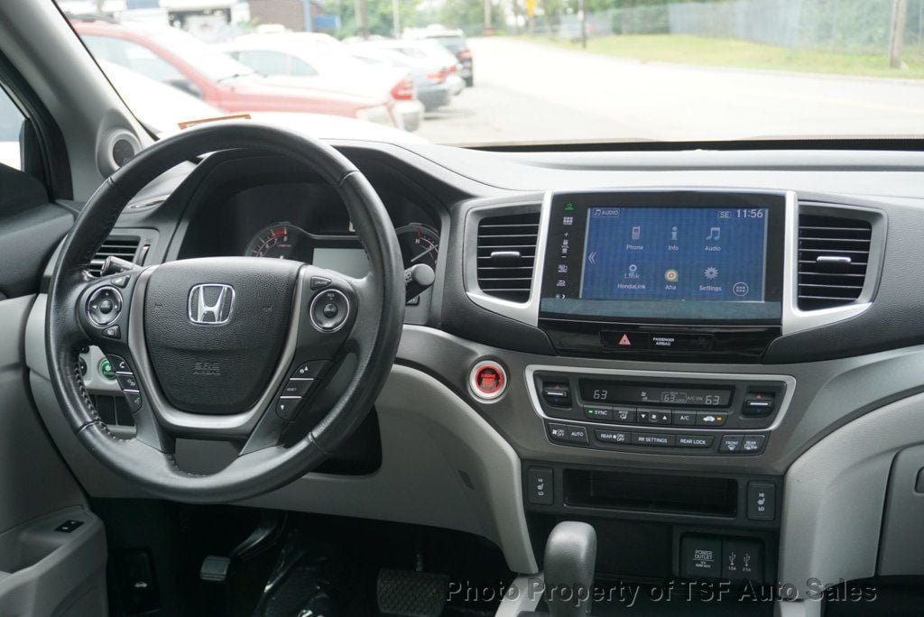 2016 Honda Pilot EX-L photo 13