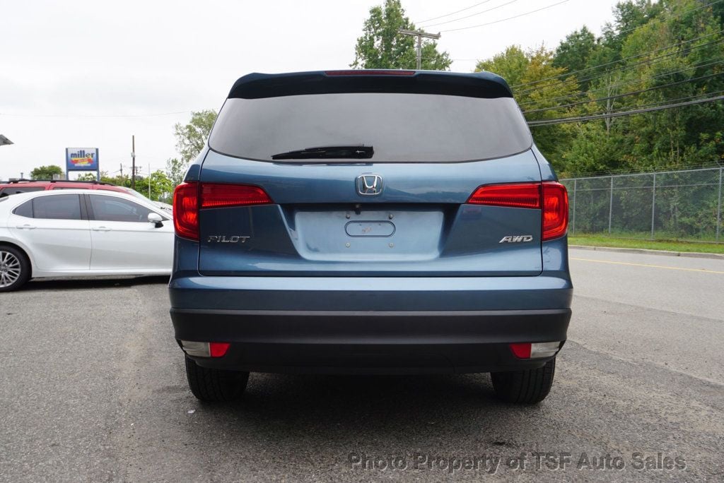 2016 Honda Pilot EX-L photo 6