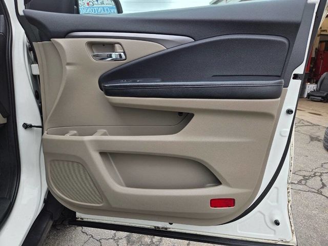 2016 Honda Pilot AWD 4dr EX-L w/Honda Sensing - 23020095 - 26