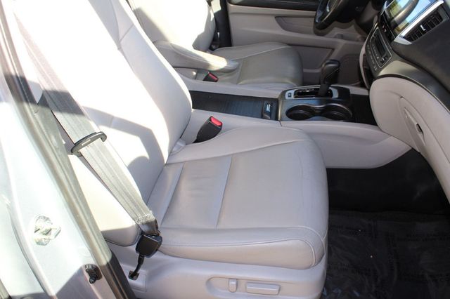 2016 Honda Pilot AWD 4dr EX-L w/Honda Sensing - 22936194 - 14