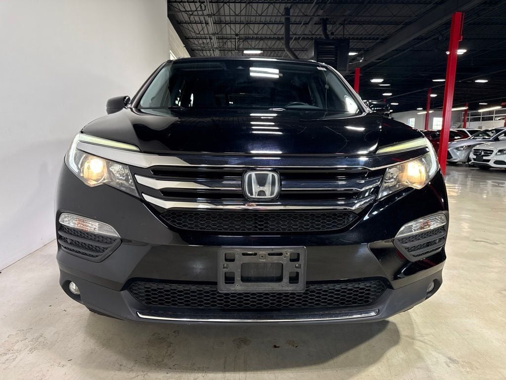 2016 Honda Pilot AWD 4dr Touring w/RES & Navi - 23080688 - 9