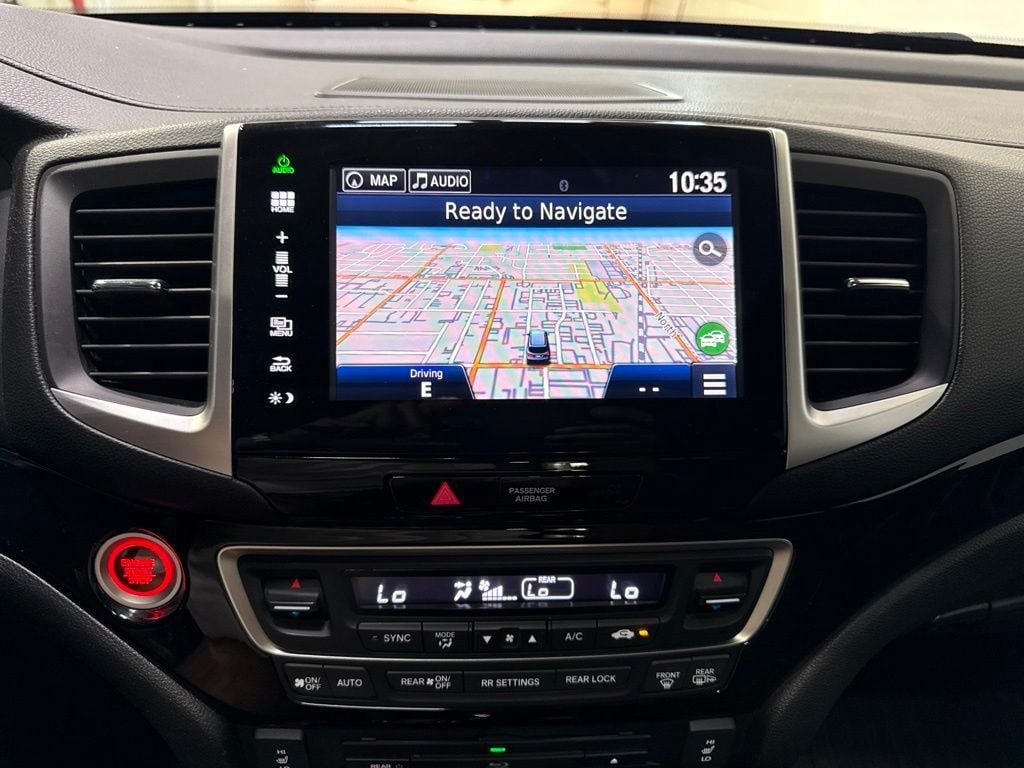 2016 Honda Pilot AWD 4dr Touring w/RES & Navi - 23080688 - 16