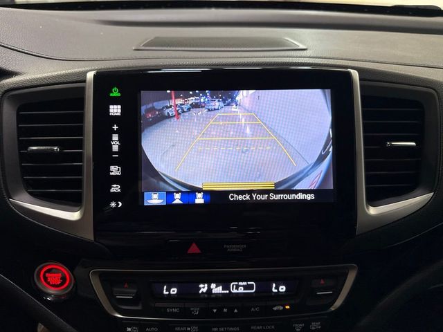 2016 Honda Pilot AWD 4dr Touring w/RES & Navi - 23080688 - 17