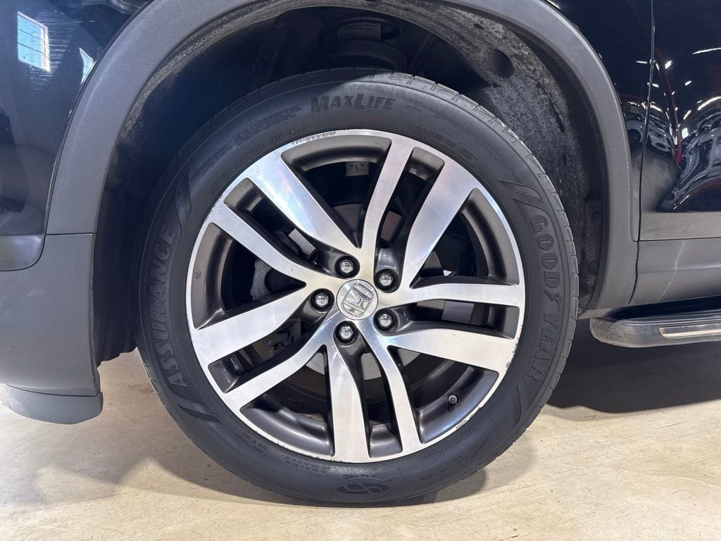 2016 Honda Pilot AWD 4dr Touring w/RES & Navi - 23080688 - 1