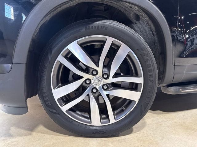 2016 Honda Pilot AWD 4dr Touring w/RES & Navi - 23080688 - 1