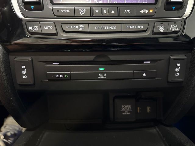 2016 Honda Pilot AWD 4dr Touring w/RES & Navi - 23080688 - 19