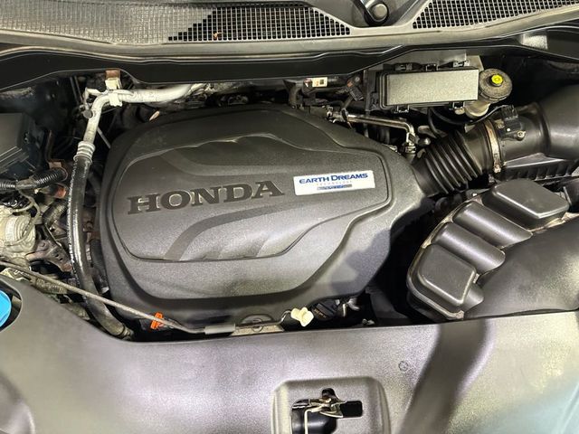 2016 Honda Pilot AWD 4dr Touring w/RES & Navi - 23080688 - 32
