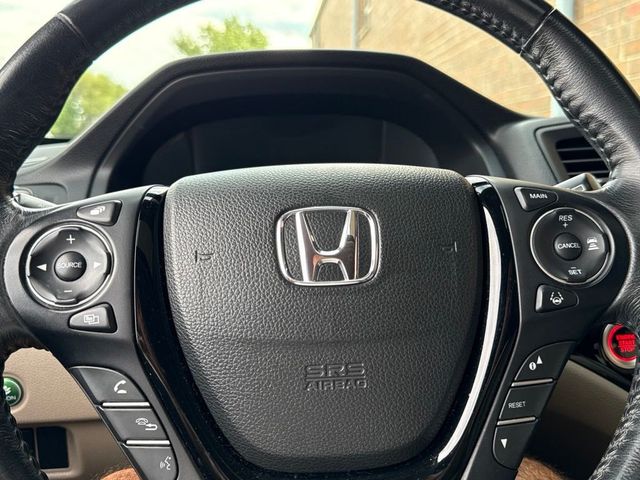 2016 Honda Pilot AWD 4dr Touring w/RES & Navi - 23081588 - 11
