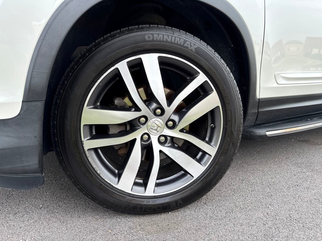 2016 Honda Pilot AWD 4dr Touring w/RES & Navi - 23081588 - 1