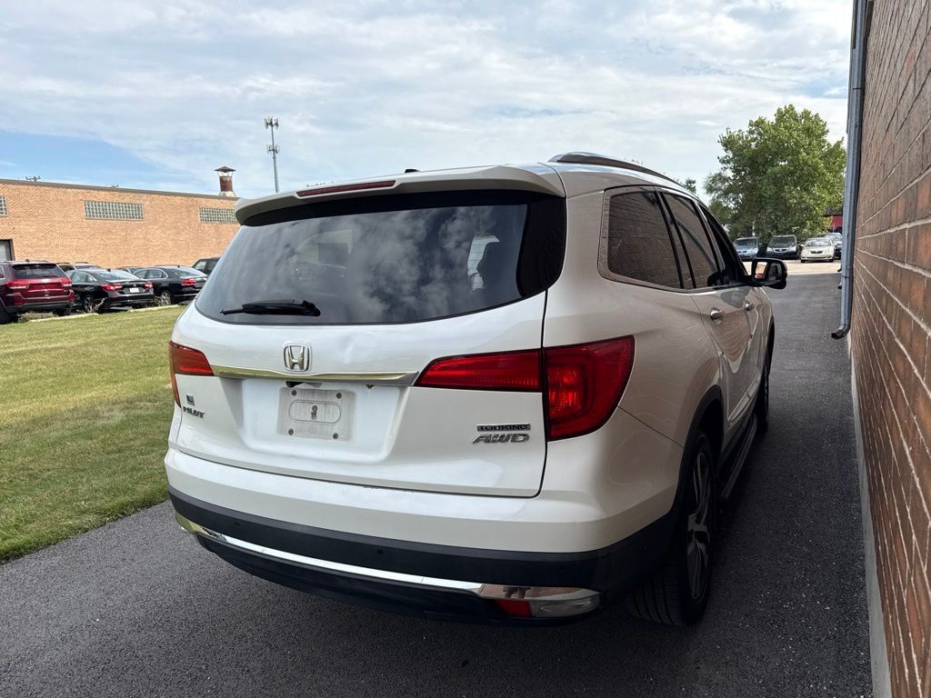 2016 Honda Pilot AWD 4dr Touring w/RES & Navi - 23081588 - 6