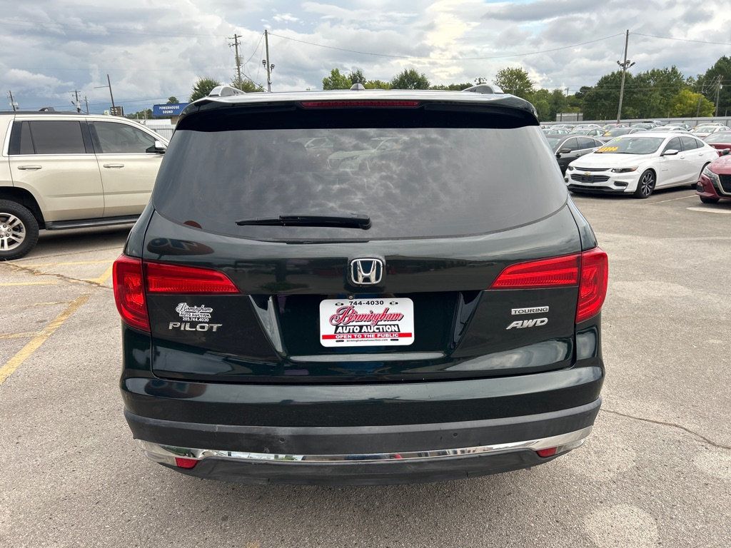 2016 Honda Pilot Touring photo 4