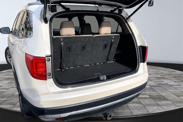 2016 Honda Pilot AWD 4dr Touring w/RES & Navi - 22946854 - 33