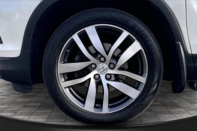 2016 Honda Pilot AWD 4dr Touring w/RES & Navi - 22946854 - 35