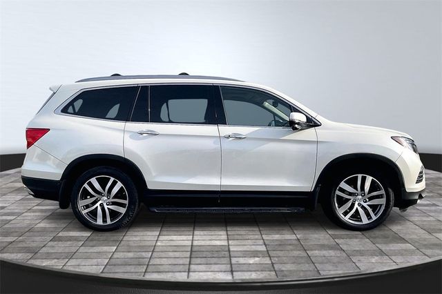 2016 Honda Pilot AWD 4dr Touring w/RES & Navi - 22946854 - 7