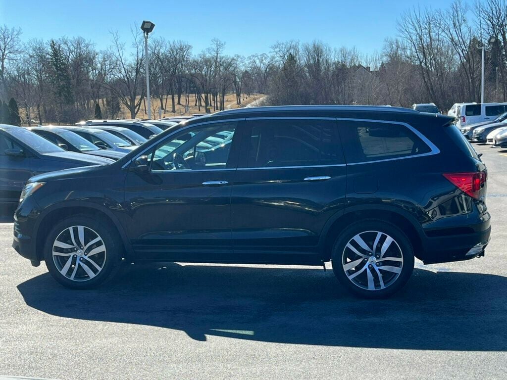 2016 Honda Pilot AWD 4dr Touring w/RES & Navi - 22781468 - 19