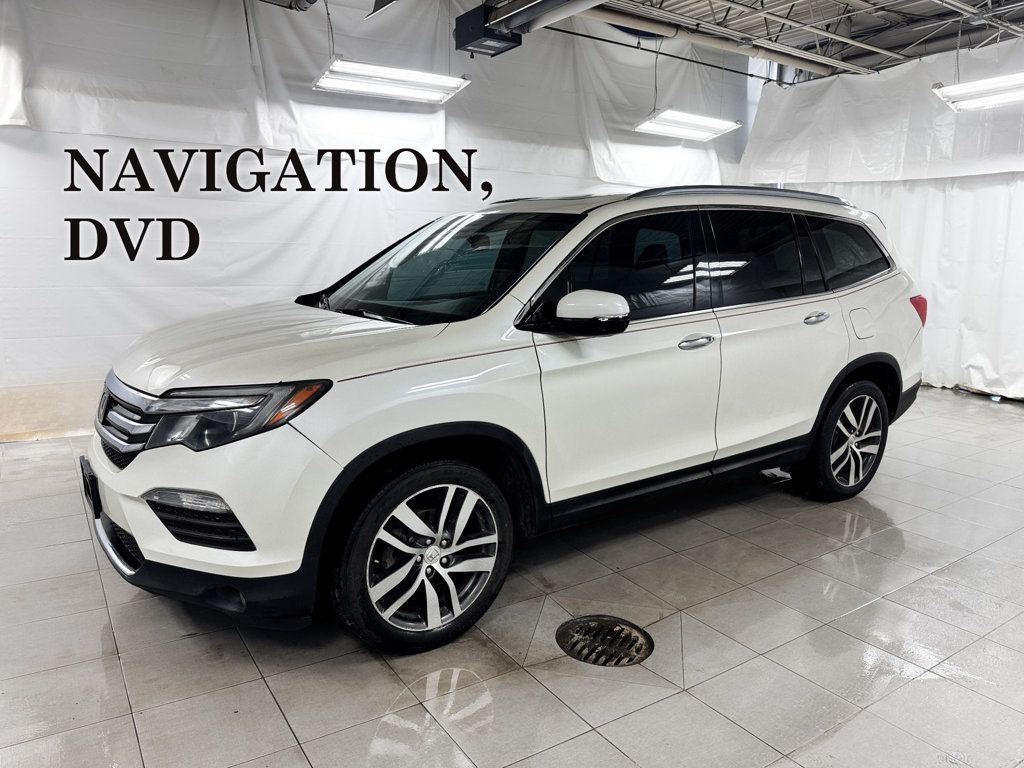 2016 Honda Pilot AWD 4dr Touring w/RES & Navi - 22981015 - 0