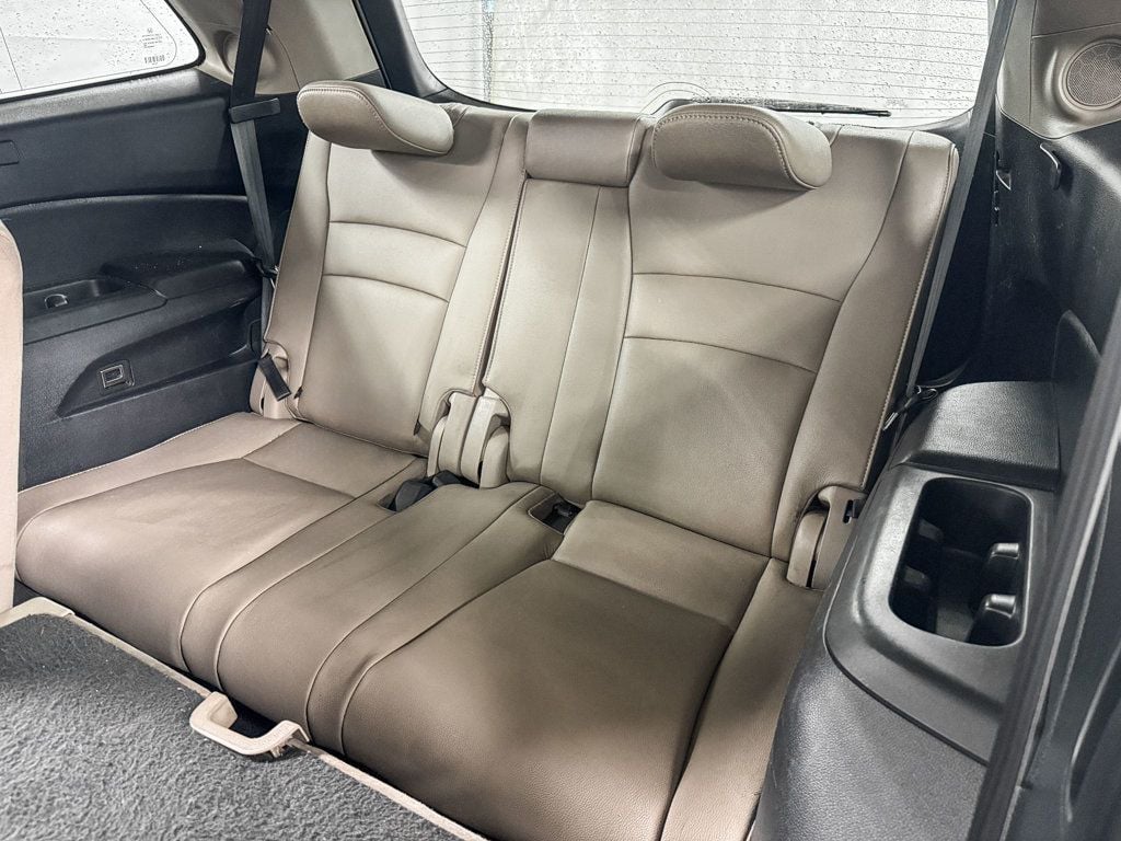 2016 Honda Pilot AWD 4dr Touring w/RES & Navi - 22981015 - 10