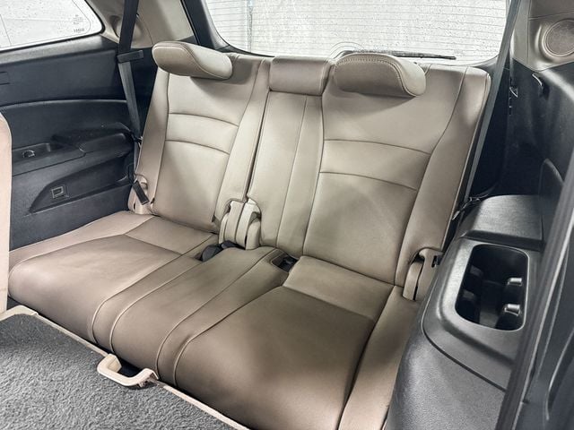 2016 Honda Pilot AWD 4dr Touring w/RES & Navi - 22981015 - 10