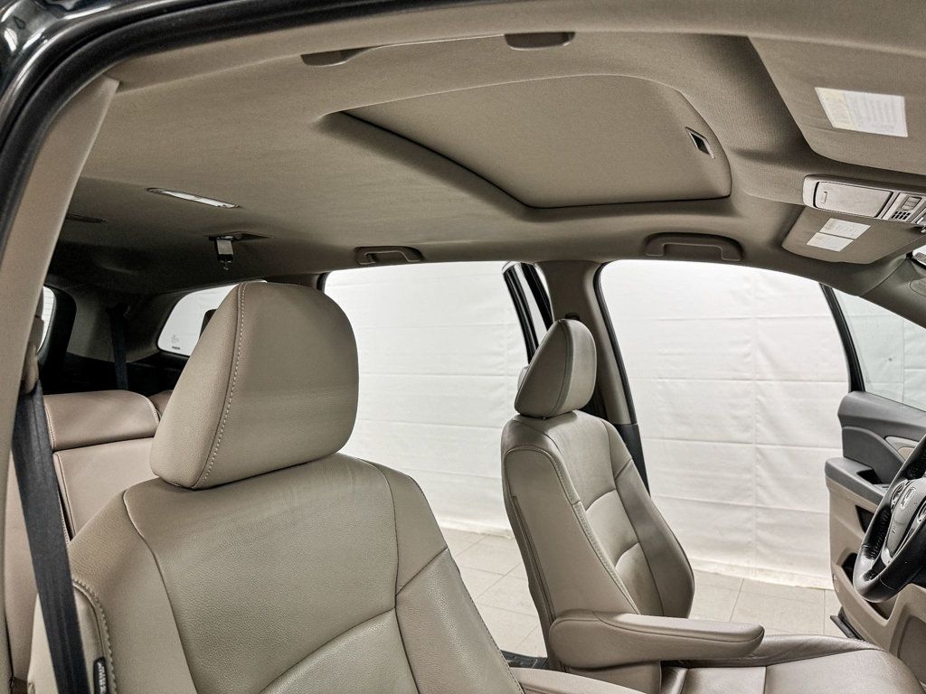 2016 Honda Pilot EXL 4WD - 22974069 - 11